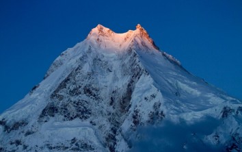 Mt. Manaslu Expedition (8156m)